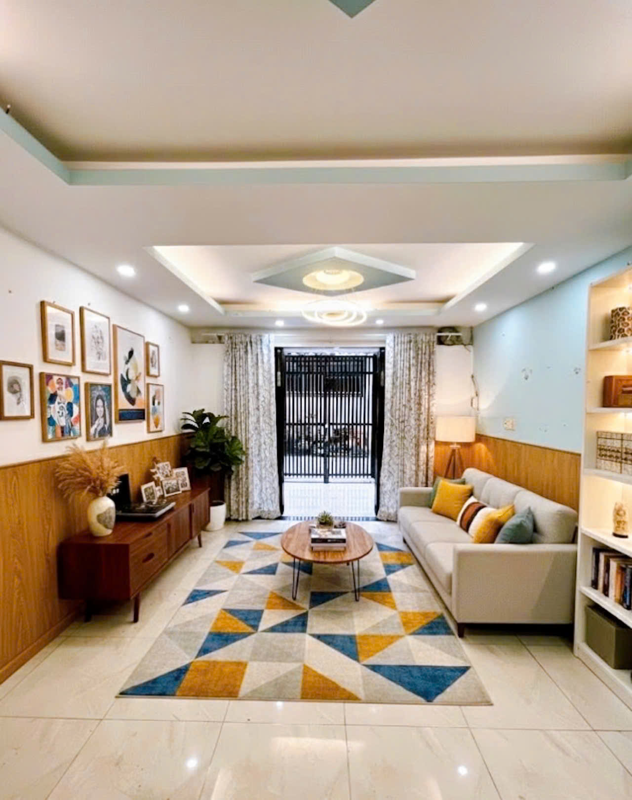 Nhà hẻm Ô tô Cách Mạng Tháng Tám – QUẬN TÂN BÌNH – 6 x 12.7 m – 9.39 tỷ