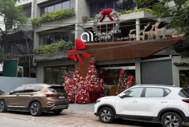 Nhà ngự tại Phố Trạm  DT 60m – MT 4m  7 tầng thang máy gara 2 xe ô tô  Thân gửi 19,55 T.ỷ