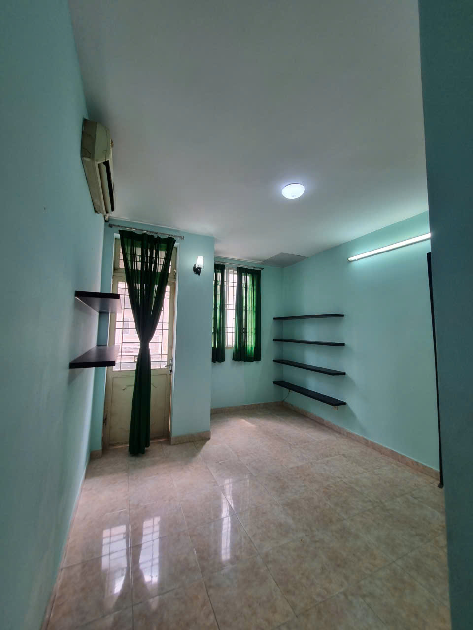 Cho thuê nhà nguyên căn tại 29/2A Tân Cảng, Phường 25, Quận Bình Thạnh, TP.HCM.