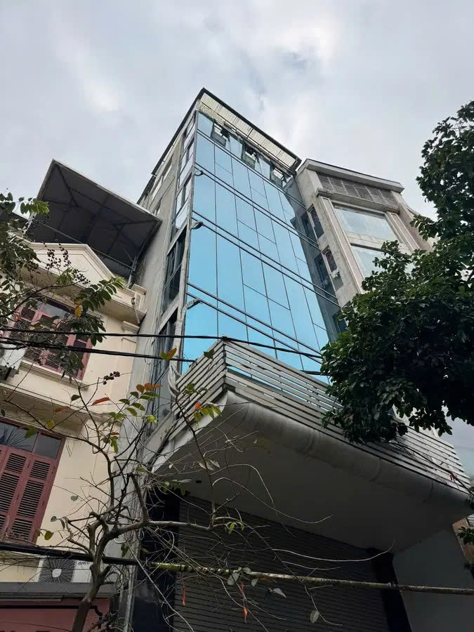 Bán shophouse view đẹp tại Phương Mai, 35 tỷ, 63m2, pháp lý đầy đủ