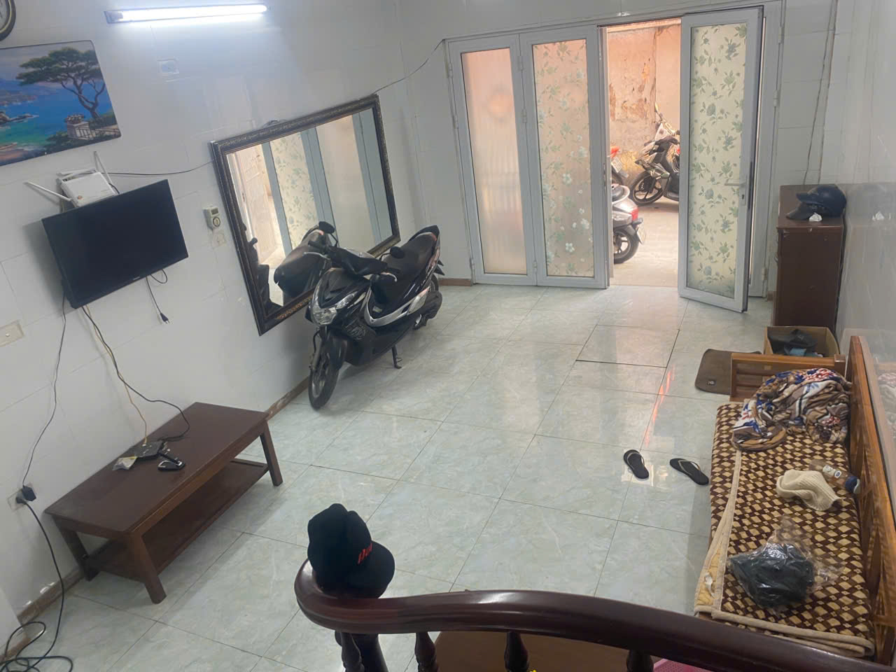 Nhà đẹp – Ngõ 18 Định Công Thượng – ô tô qua – FULL nội thất – 40m2 x 3 Tầng – ở ngay