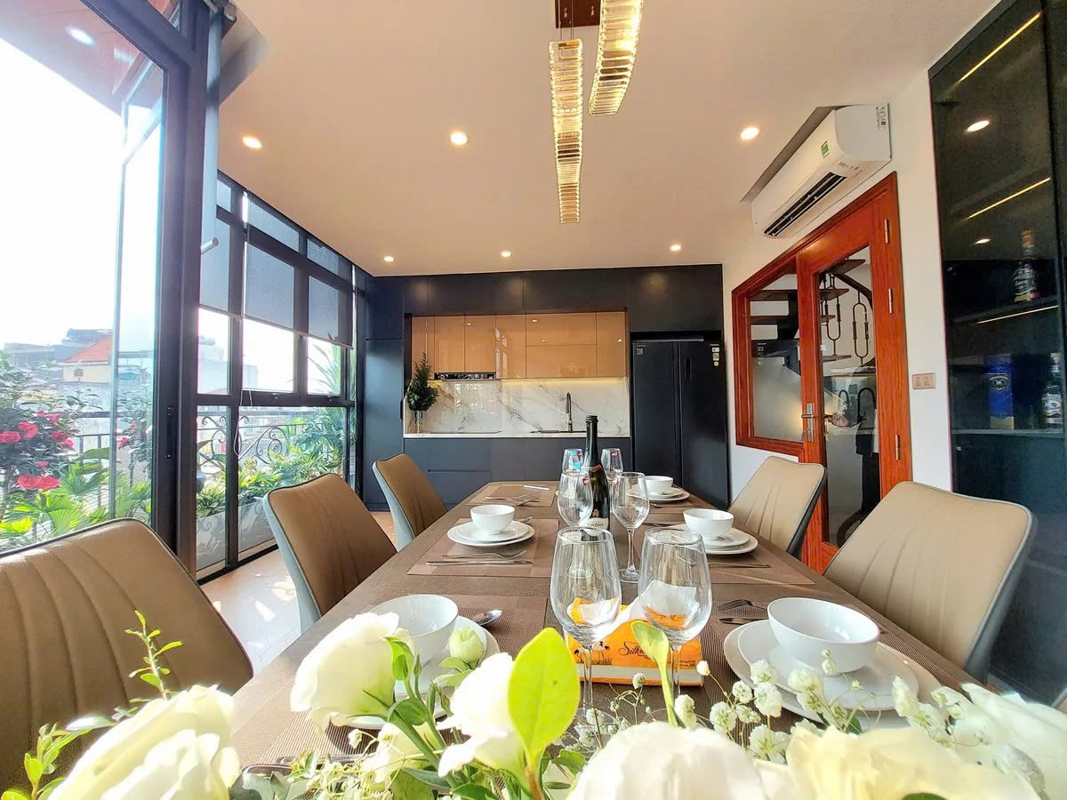 📍📍💢💢HIẾM – NGÕ NÔNG – NHÀ 6 TẦNG THANG MÁY ÊM RU – NHÀ Ở LUÔN- – TRUNG TÂM QUẬN – TIỆN ÍCH NGẬP TRÀN- 💢💢💥💥💥