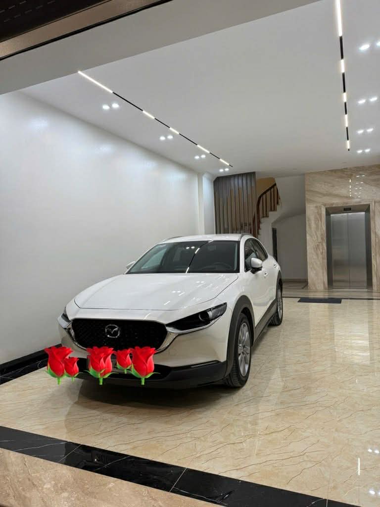 nhà đẹp Nguyễn Văn Cừ, 7 tầng thang máy, gara ôtô, điều hoà âm trần, full nội thất