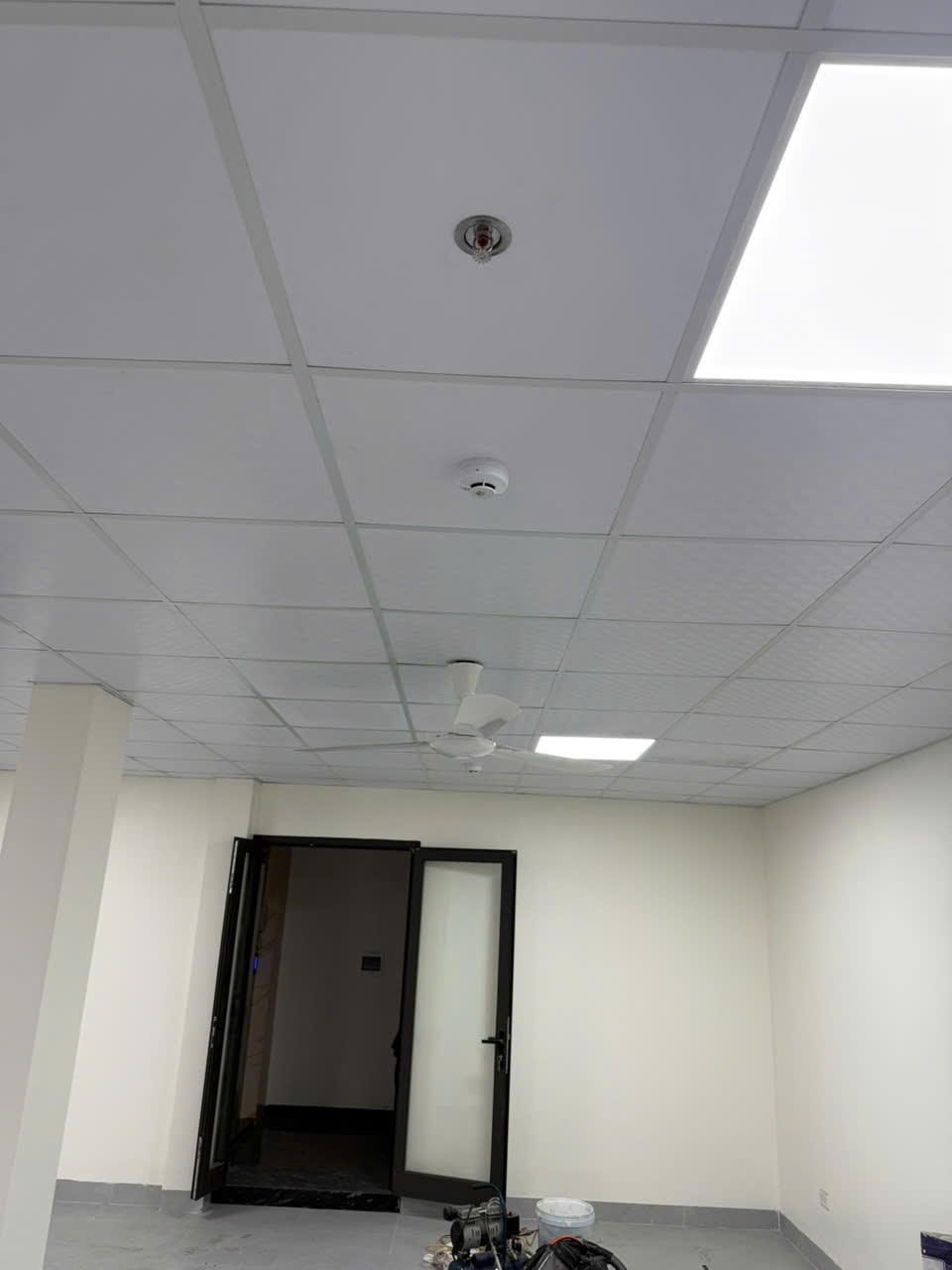 Cho thuê nhà nguyên căn mặt đường Tỉnh lộ 422 – gần ngã tư Trạm Trôi, Hoài Đức, Hà Nội