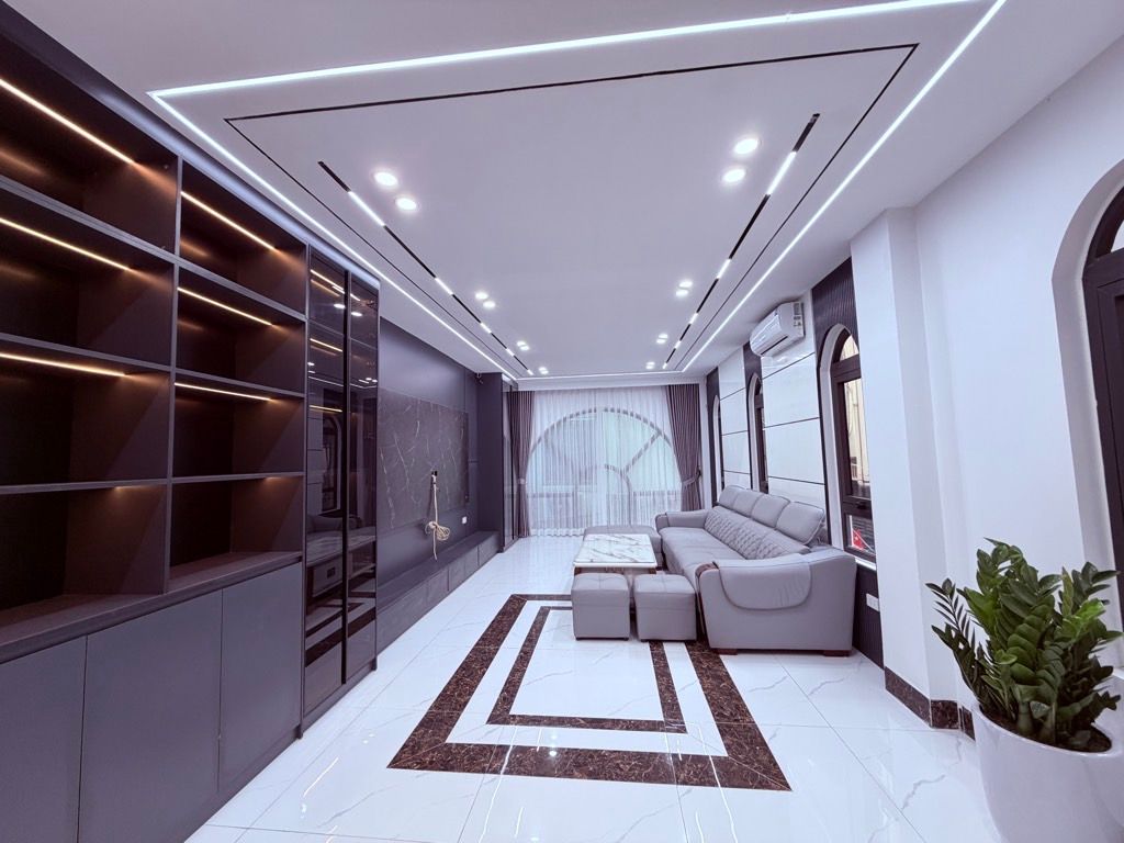 [BÁN NHÀ SÀI ĐỒNG] SIÊU PHẨM HOA HẬU 7 TẦNG THANG MÁY – LÔ GÓC – GẦN VINHOMES- 0372311369