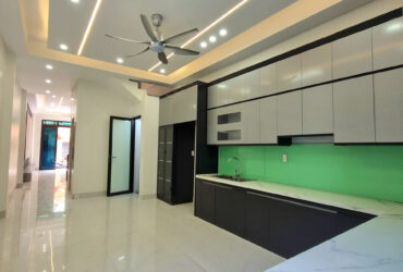 bán nhà 4 tầng thang máy hiện đại ngay trần lãm – gần chợ đậu và nguyễn tông quai đi vào