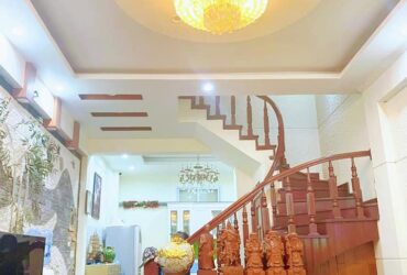 Chính chủ giảm 200tr căn nhà 2 tầng có 8 phòng trọ sẵn dòng tiền tại kim chung đông anh