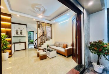 Bán Nhà Vĩnh Hưng 30m2. 5 tầng. mặt tiền 4m. giá 7.68 Tỷ Hoàng Mai Hà Nội