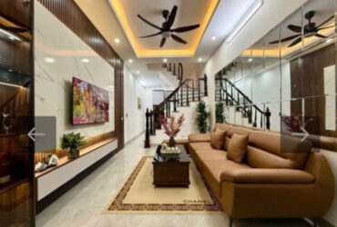 🔥 NHÀ LÔ GÓC HUỲNH THÚC KHÁNG – 70M² – 5 TẦNG – MT 6M – Ô CHỜ THANG MÁY – 16 TỶ