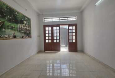 Bán nhà 1 Trệt 1 Lầu Dĩ An,SHR đường 8M,gần Vincom Dĩ An,giá rẻ