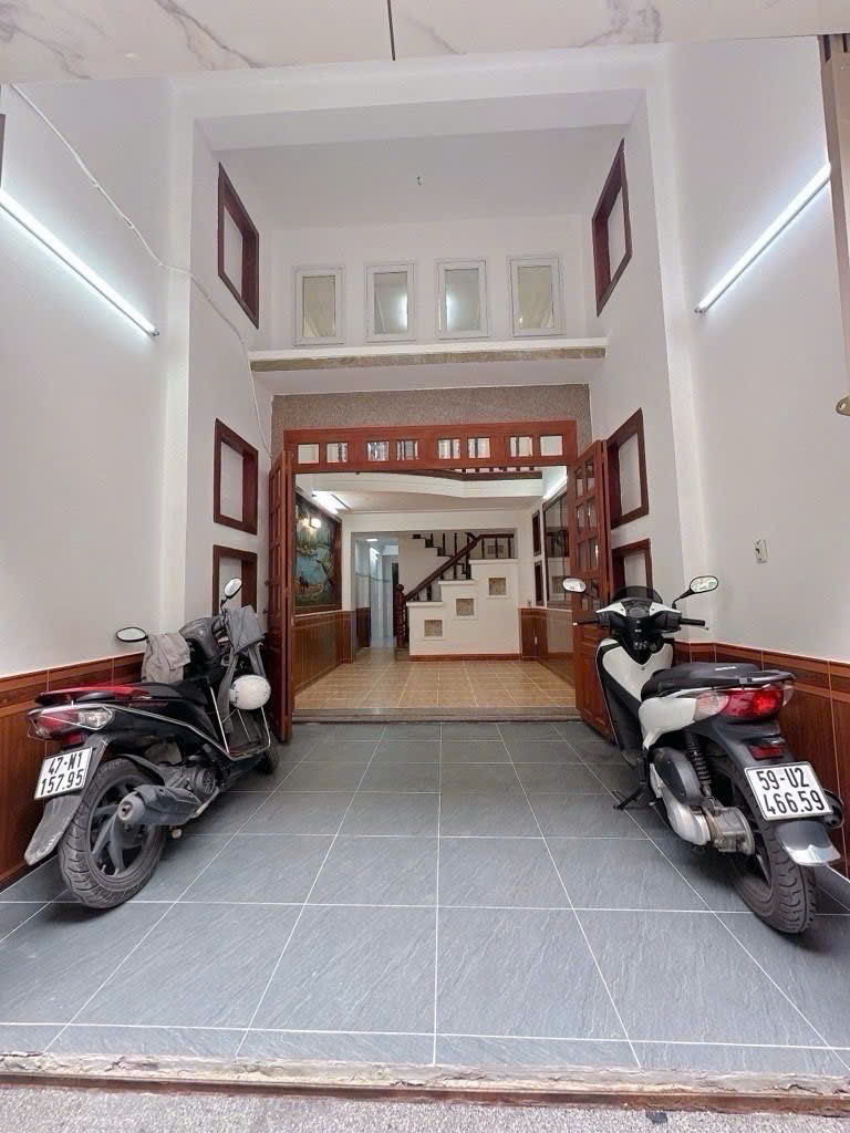 BÁN NHÀ KHU VIP BÀU CÁT – TÂN BÌNH – GẦN CHỢ TÂN BÌNH – DÒNG TIỀN 17TR/THÁNG – CHỈ 6.8 TỶ