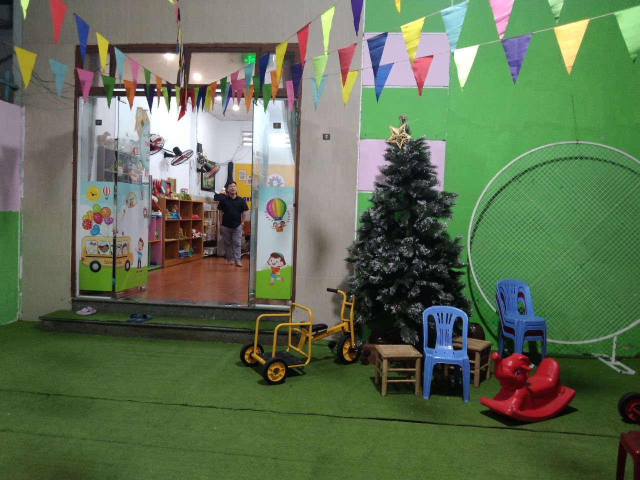 CHO THUÊ NHÀ NGUYÊN CĂN 200m² – RỘNG RÃI, THOÁNG MÁT – HẺM XE HƠI – KHU TÔ NGỌC VÂN, Thành phố Thủ Đức