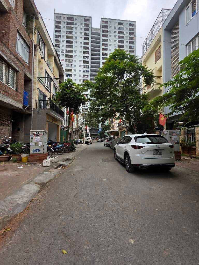 SIÊU PHẨM NHÀ LIỀN KỀ – KINH DOANH ĐỈNH CAO – PHƯỜNG VIỆT HƯNG 80M2- 4 TẦNG- Nhô 20 Tỷ