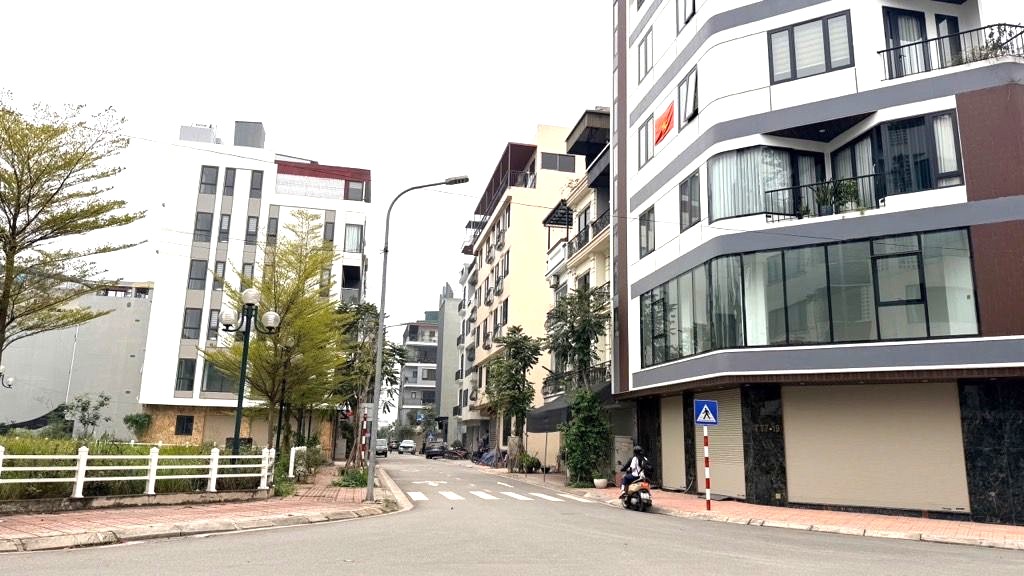 ĐẤT TĐC BỒ ĐỀ – 75M2 LÔ GÓC – VỈA HÈ RỘNG – KINH DOANH ĐỈNH – SÁT CÔNG VIÊN [0372311369]