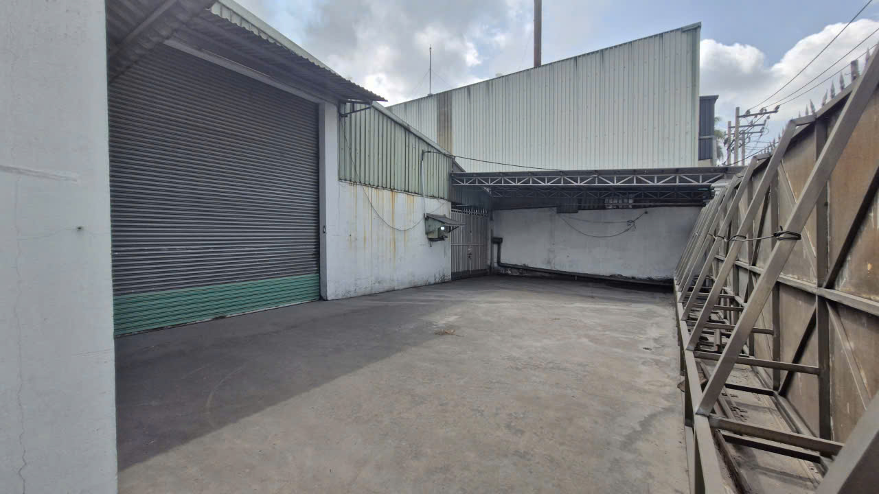 CHO THUÊ KHO XƯỞNG 800M² – KHU TIỂU THỦ CÔNG NGHIỆP LÊ MINH XUÂN, BÌNH CHÁNH