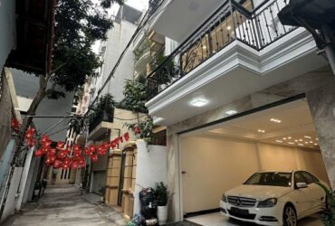 nhà đẹp Ngọc Lâm, 80m x 6 tầng, MT 4.8m, gara, thang máy, full nội thất