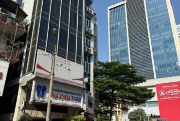 Bán Nhà Thái Thịnh 163m2.  6 tầng. mặt tiền 6.3m. giá 103 Tỷ Đống Đa Hà Nội