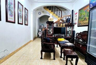 Bán Nhà Đại Từ 41m2. 4 tầng. mặt tiền 3.81m. giá 11.5 Tỷ Hoàng Mai Hà Nội