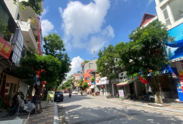 chủ cần bán nhà mặt phố trần hưng đạo, nhà 2 tầng cũ, giá rẻ nhất khu vực 1 chiều sầm uất, giá 6,x tỷ,