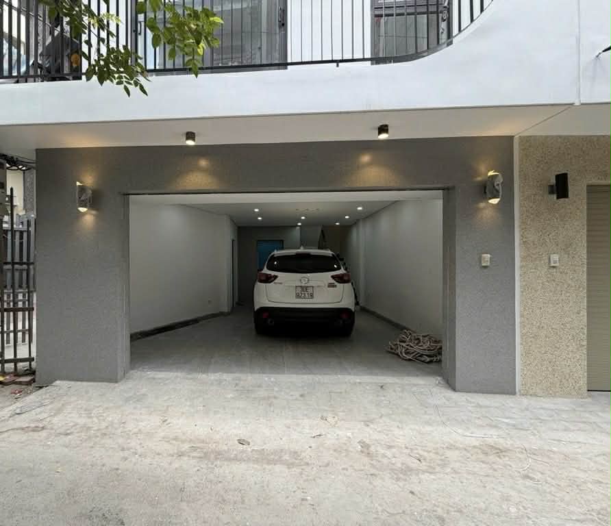 Siêu phầm Long Biên, 52m x 6 tầng, MT  6m, thang máy, gara, full nội thất, 10.5 tỷ