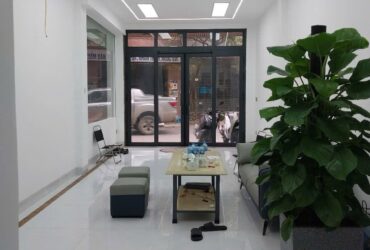 Bán Nhà Thịnh Liệt 45m2.  6 tầng. mặt tiền 3.5m. giá 19.5 Tỷ Hoàng Mai Hà Nội