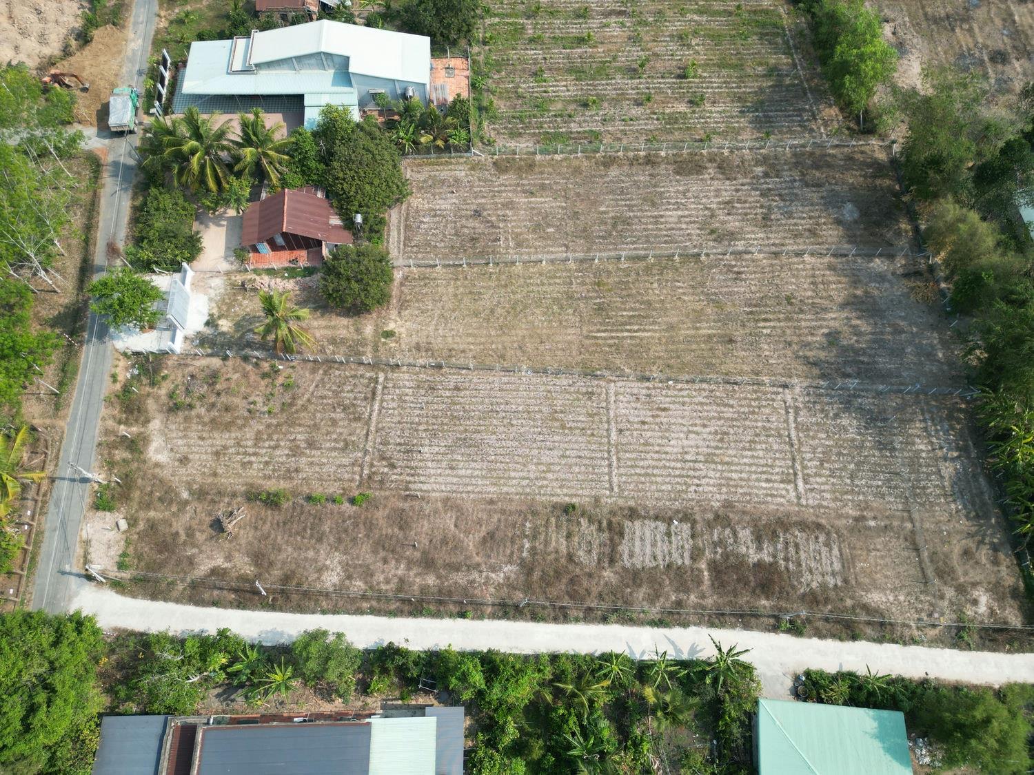 CHÍNH CHỦ BÁN GẤP TRONG THÁNG – ĐẤT FULL THỔ CƯ GẦN KCN HIỆP THẠNH 576HA