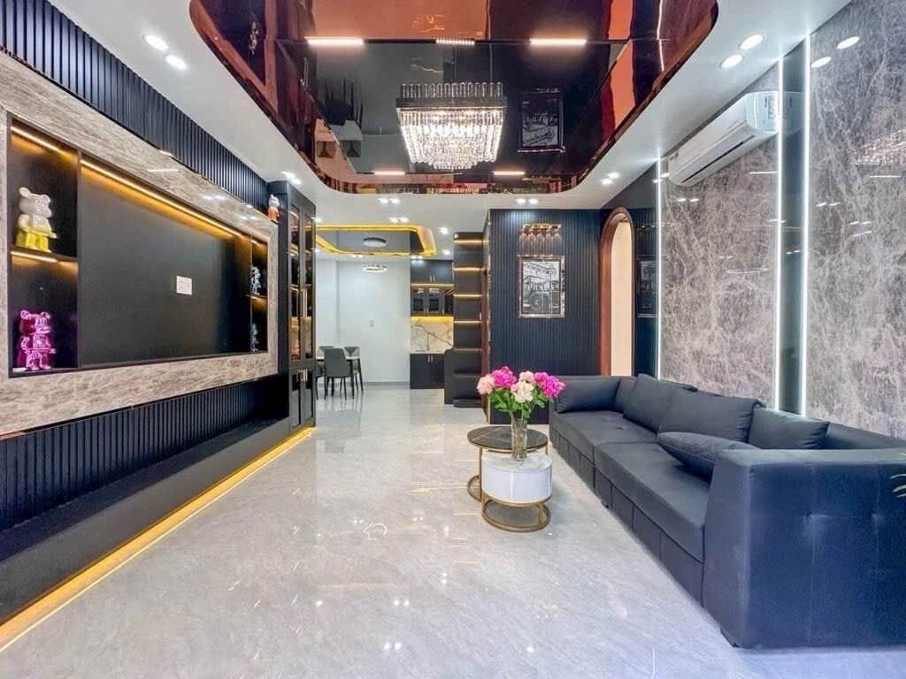 2 Tầng 3 Phòng Ngủ – Ngang 6.5m – Cách Mặt Tiền Huỳnh Tấn Phát 15m – Hơn 4 Tỷ