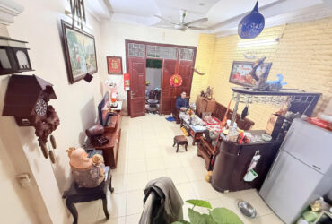 Bán Nhà Minh Khai 40m2. 4 tầng. mặt tiền 4.4m. giá 9.3 Tỷ Hai Bà Trưng Hà Nội