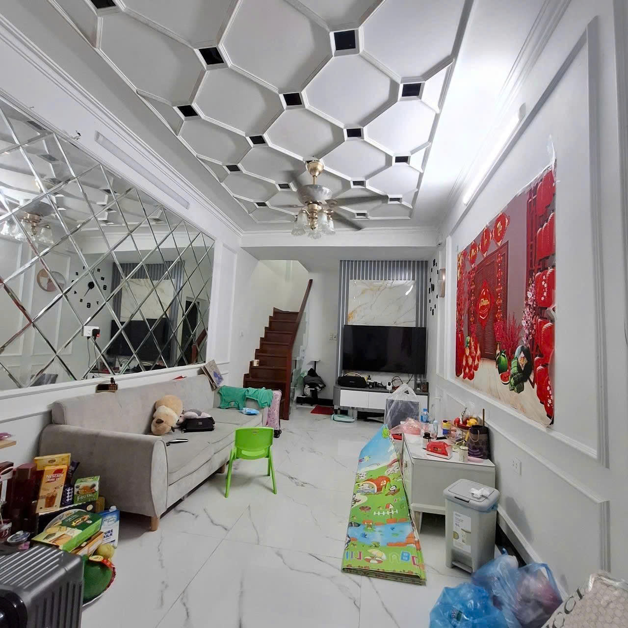 Bán Nhà  Thọ Lão 44m2. 4 tầng. mặt tiền 7.1m. giá 11.6 Tỷ Hai Bà Trưng Hà Nội