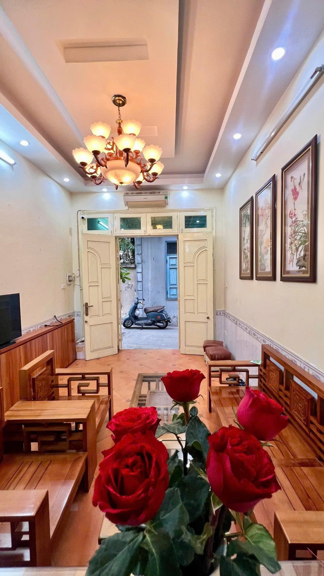 Bán Nhà Hoàng Mai 30m2. 4 tầng. mặt tiền 3.4m. giá 8.2 Tỷ Hoàng Mai Hà Nội