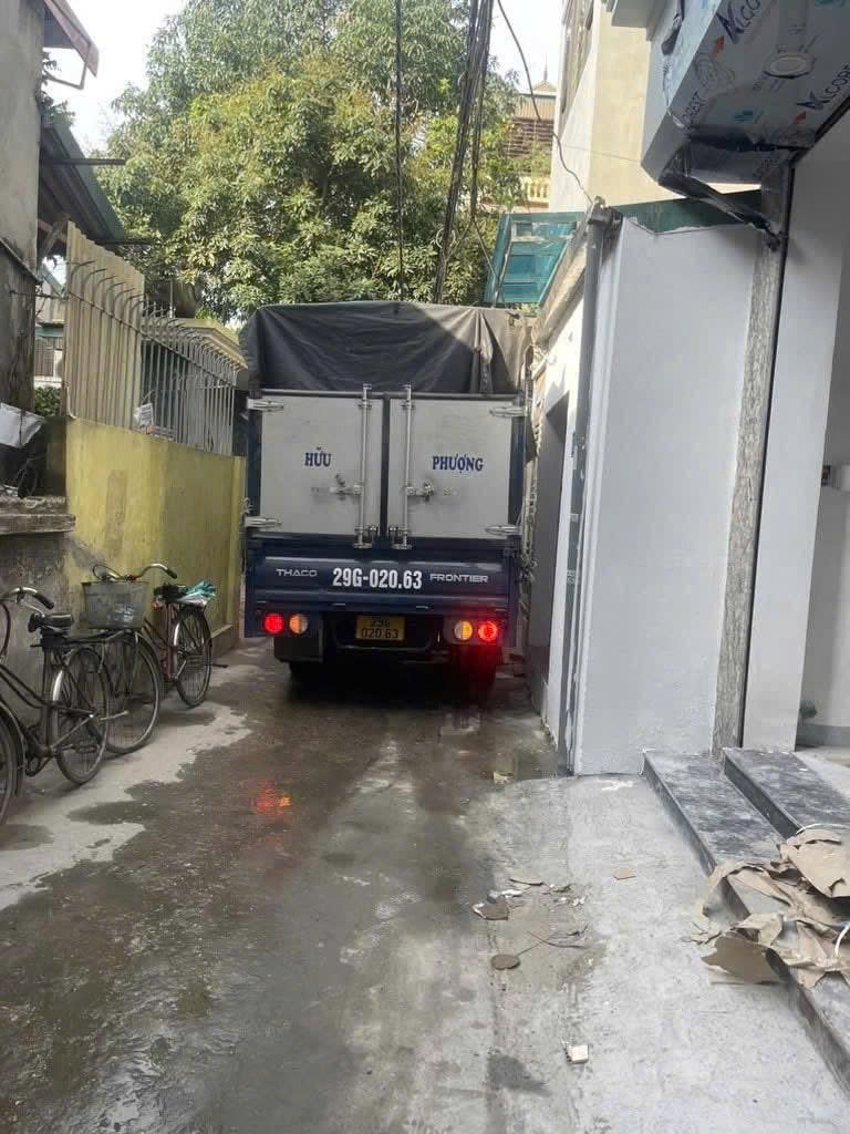 Bán Nhà Định Công Hạ 38.5m2. 6 tầng. mặt tiền 4m. giá 8.7 tỷ Hoàng Mai Hà Nội