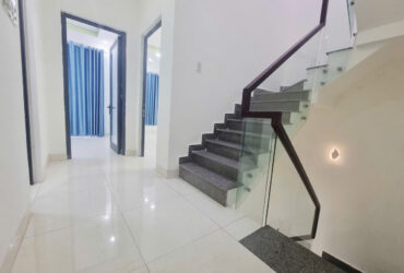 Bán Nhà Lạc Long Quân – 3 Tầng Kiên Cố – 53.7m² – Giá 4.8 Tỷ