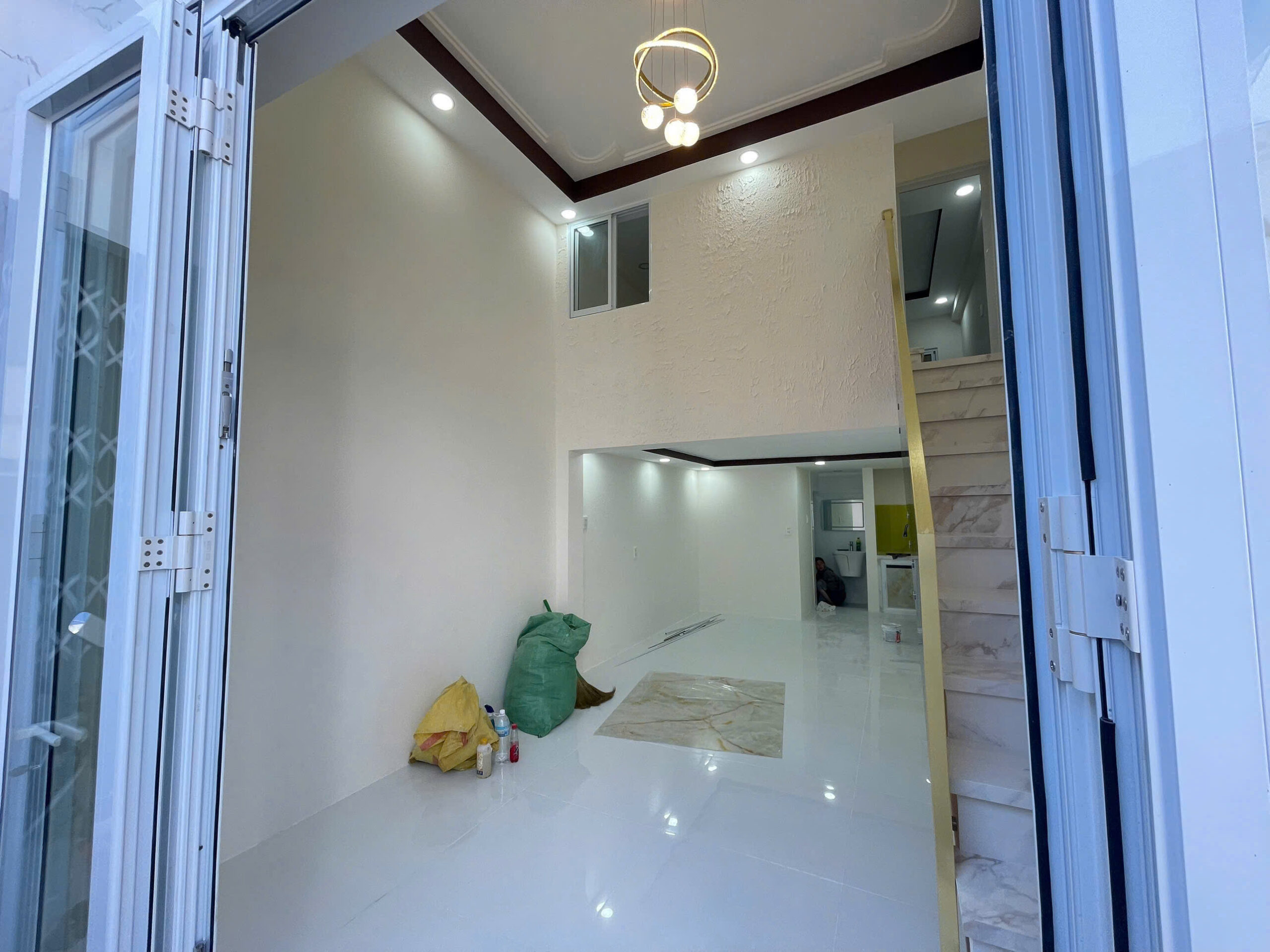 Nhà 2,5 tầng mới đẹp – Hẻm đường Phùng Hưng, Phước Long, Nam Nha Trang