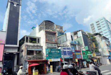 HIẾM BÁN NHÀ 4 TẦNG MẶT TIỀN KD SIÊU ĐỈNH Đ. TRẦN QUỐC THẢO, QUẬN 3 – CHÍNH CHỦ  Liên hệ GIANG GIANG: 093.86.76.685