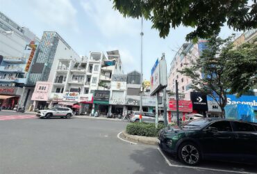 BÁN NHÀ 4 TẦNG – MẶT TIỀN KINH DOANH Đ.HAI BÀ TRƯNG, Q.3 – VỊ TRÍ ĐẮC ĐỊA KINH DOANH ĐỈNH * Liên hệ GIANG GIANG: 093.86.76.685