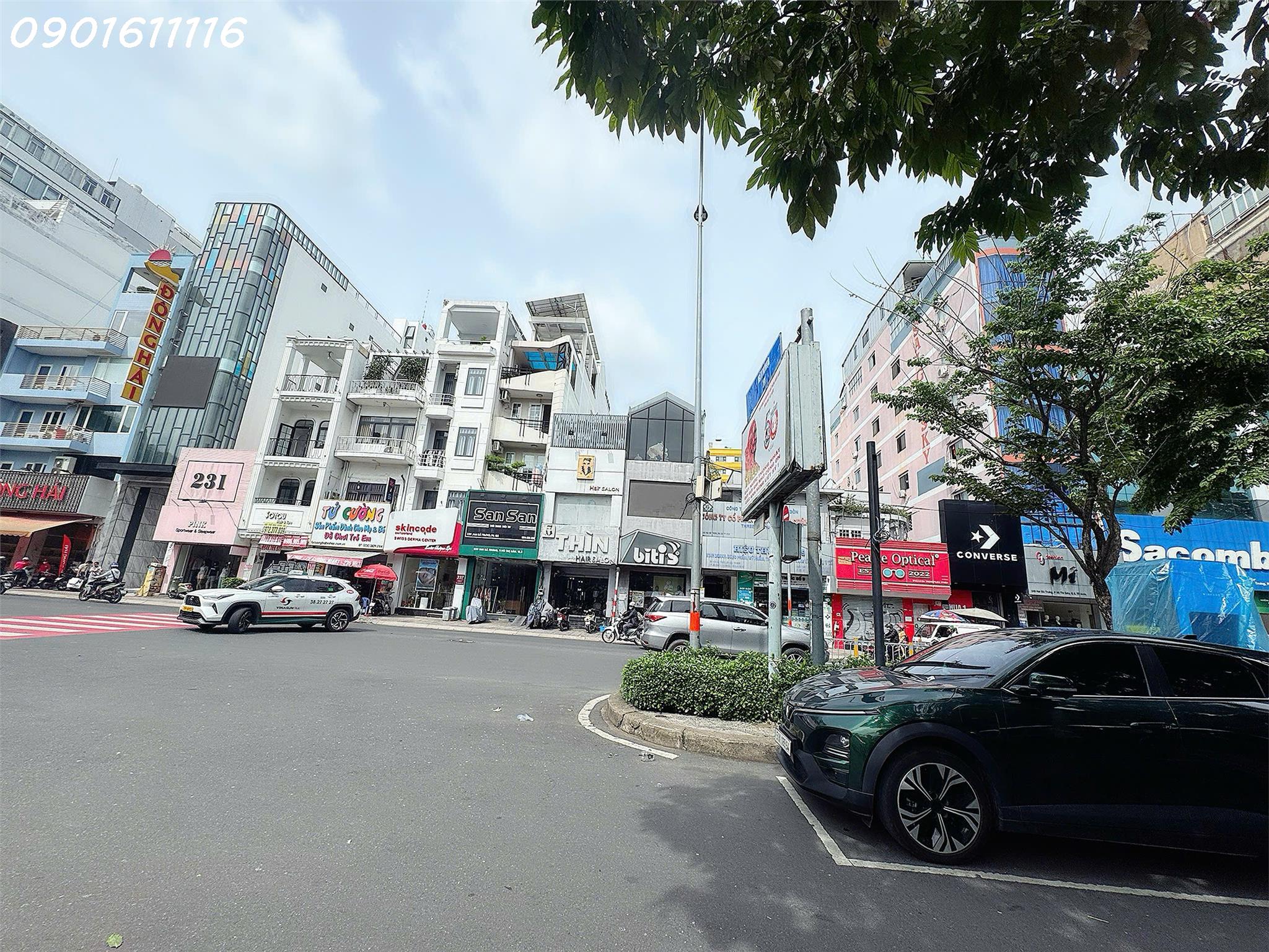 BÁN NHÀ 4 TẦNG – MẶT TIỀN KINH DOANH Đ.HAI BÀ TRƯNG, Q.3 – VỊ TRÍ ĐẮC ĐỊA KINH DOANH ĐỈNH * Liên hệ GIANG GIANG: 093.86.76.685