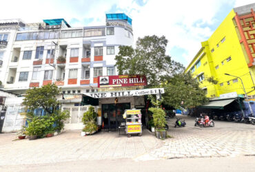 HIẾM – BÁN NHÀ 5 TẦNG MẶT TIỀN Đ.VÕ VĂN KIỆT, P.CẦU ÔNG LÃNH, QUẬN 1 – 4M*16M VUÔNG VỨC – XE HƠI VÔ TƯ ĐẬU NGÀY ĐÊM – 0938676685 GIANG GIANG GẶP CHỦ