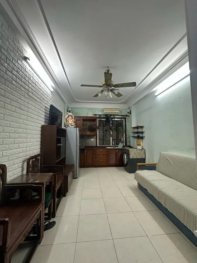 SIÊU HÓT MẶT NGÕ KINH DOANH ĐỈNH – Ô TÔ – KHU VỰC HIẾM NHÀ BÁN – NHÀ DÂN XÂY – Ô CHỜ THANG MÁY  50m2 x 4 Tầng  ĐỐNG ĐA