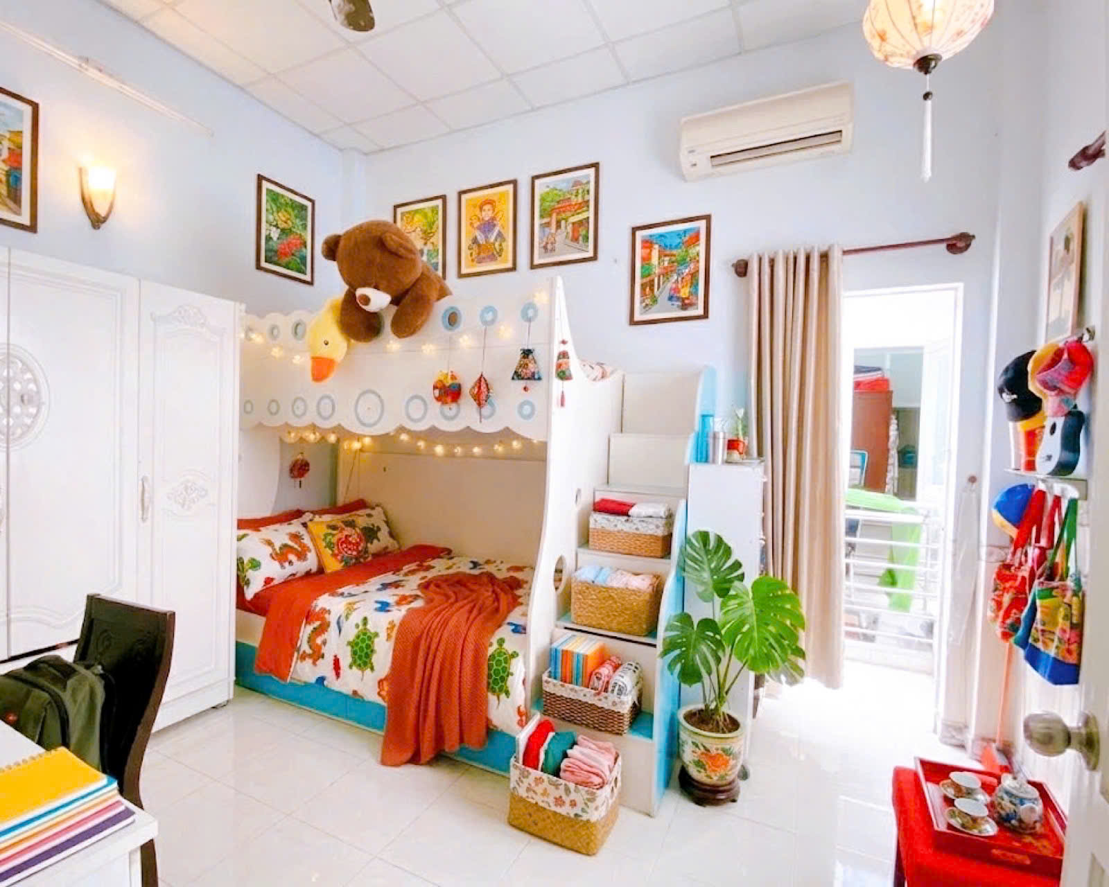 Bán đất tặng nhà Cách Mạng Tháng Tám – QUẬN 10 – 5.3 x 26 m (137 m2) – 16 tỷ