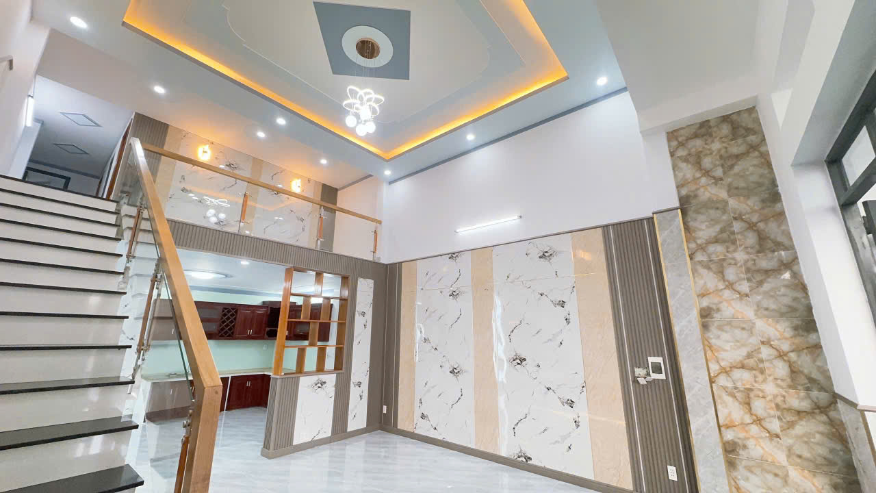 Bán nhà 2 Tầng MẶT TIỀN vừa ở vừa kinh doanh,Gần Nguyễn Thị Minh Khai