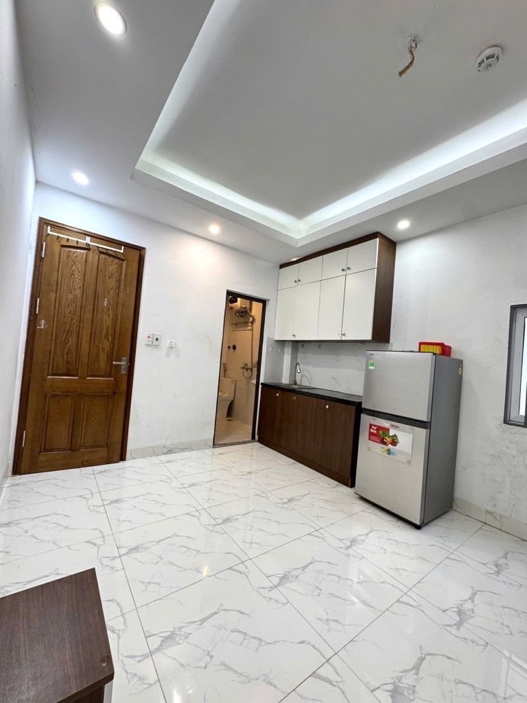 tòa căn hộ dịch vụ kim mã 55m x 6 tầng thang máy 15,5 tỷ dòng tiền 50tr/tháng