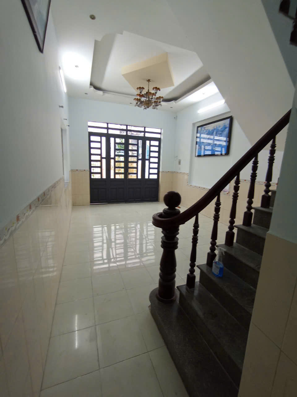 Bán nhà 1 Trệt 1 Lầu 154m²,SHR thổ cư,gần BigC Go,giá rẻ