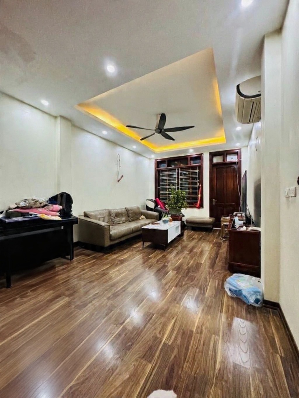 nhật chiêu tây hồ 57m x5 tầng mặt tiền 4m 20,9 tỷ ngõ thông,cách 10m ra mặt hồ