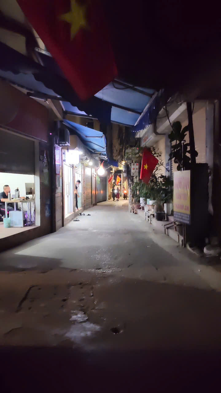 🔥 ĐƯỜNG LÁNG – 76M² – MT 7M – 17 Tỷ. NGÕ NÔNG – VÀI BƯỚC RA METRO – QUÁ ĐẸP XÂY CCMN