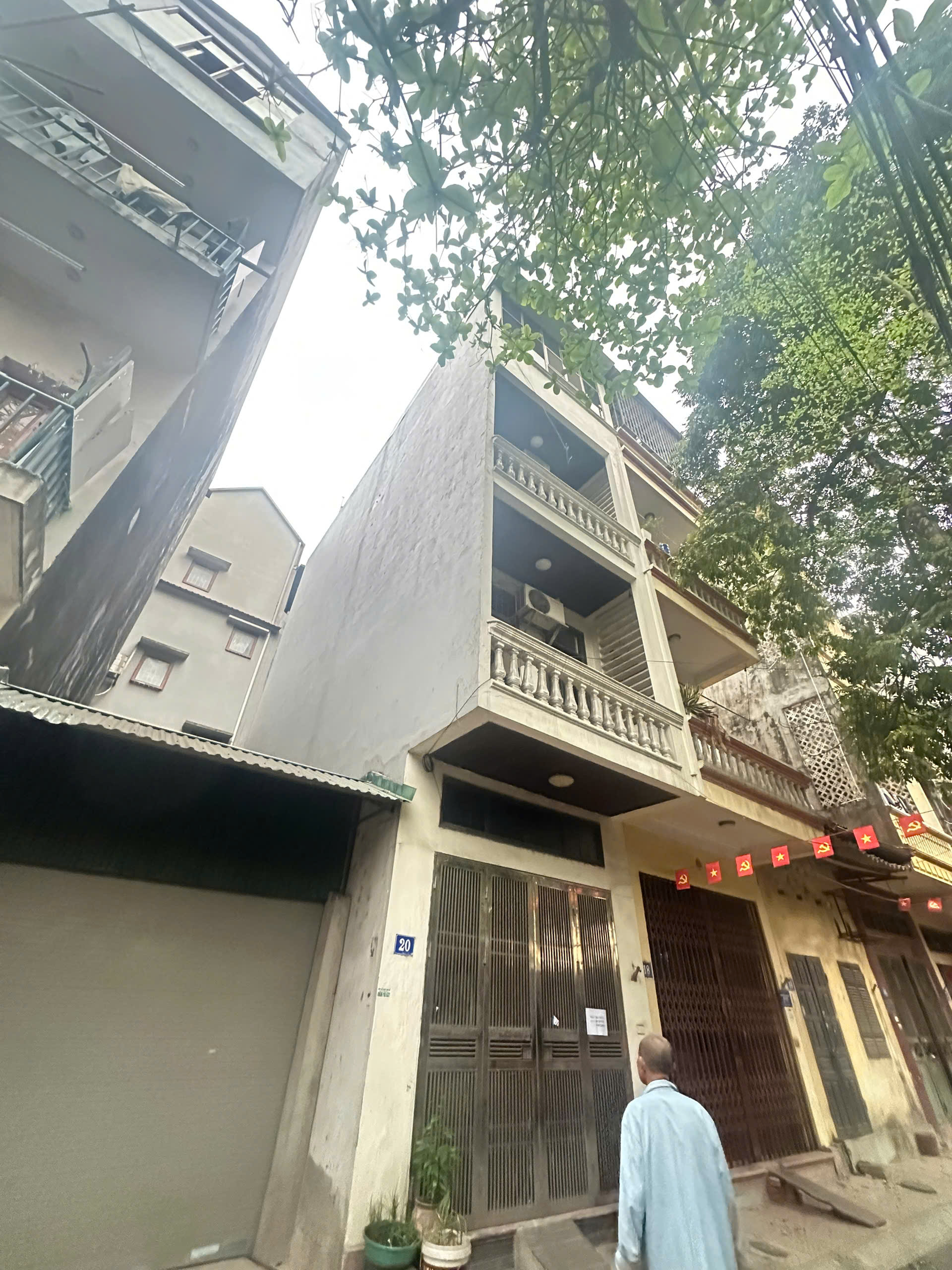 Bán Nhà Xuân Phương DT 70m2 MT 6m , Đường ô tô tránh, KD Thuận Tiện