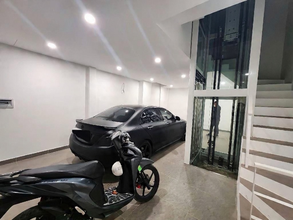 võng thị tây hồ 50m x5 tầng 22,5 tỷ gara ô tô,kinh doanh,5p đi bộ ra hồ tây