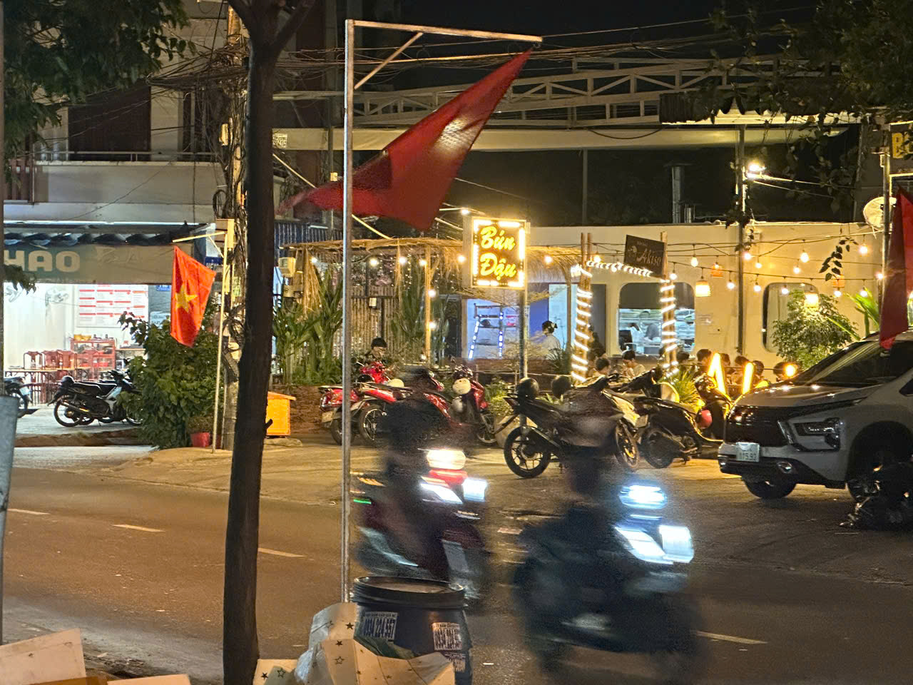 Cho thuê nhà mặt tiền vị trí đẹp, cực kỳ thuận tiện kinh doanh hoặc làm văn phòng công ty tại trung tâm khu vực Thủ Đức