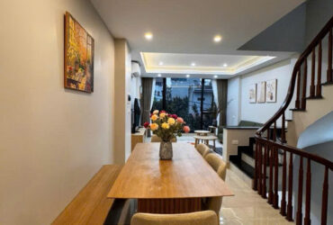 BIỆT THỰ SÂN VƯỜN MINI – TRUNG TÂM VIỆT HƯNG – LONG BIÊN