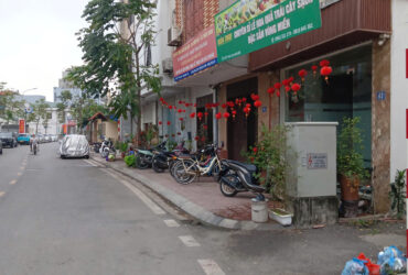 🔥 HÀNG CỰC HIẾM – NHÀ PHÚC LỢI, Ô TÔ QUA, KINH DOANH ĐỈNH 🔥

Bán nhà Phúc Lợi – Long Biên – Hà Nội
📐 Diện tích: 31m² x 5 tầng
📏 Mặt tiền: 4,25m

🏡 Nhà đẹp, về ở luôn – thiết kế mỗi tầng 1 phòng + WC
🚗 Đường 3,5m – ô tô qua nhà.