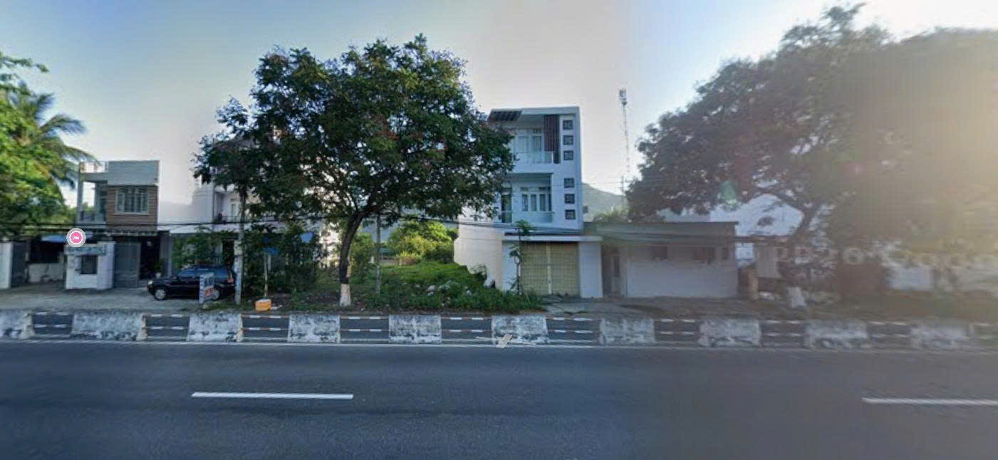 BÁN LÔ ĐẤT MẶT TIỀN ĐẠI LỘ NGUYỄN TẤT THÀNH, NHA TRANG. ZÁ 3TỶ8.